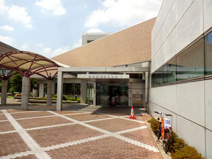 筑紫野市民図書館の外観